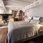 Hotel De Orangerie By Cw Hotel Collection